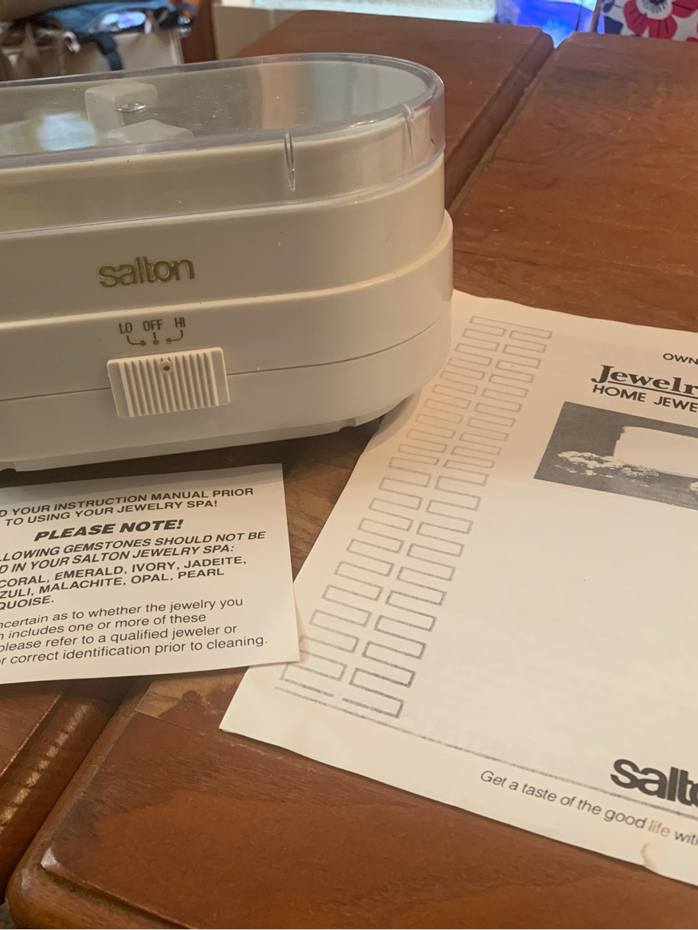 Salton White Jewelry Cleaner Spa  2 Baskets